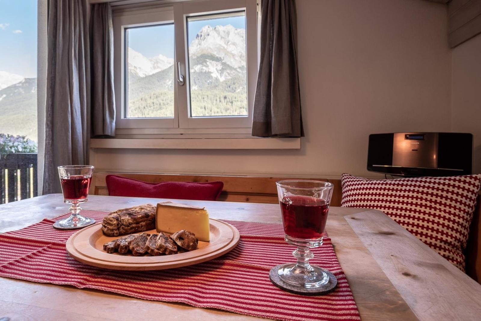 Chasa Gernet Buorcha Apartment Скуол Екстериор снимка